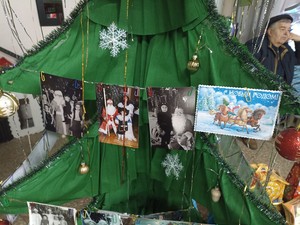 Выставка "Новый Год в советском детстве"